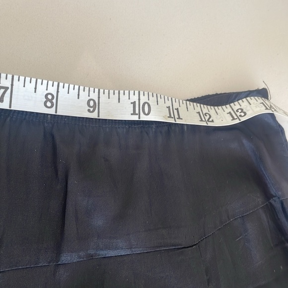 KAREN KANE MIDI BLACK BOTTOM PLEATED SKIRT - Picture 7 of 8